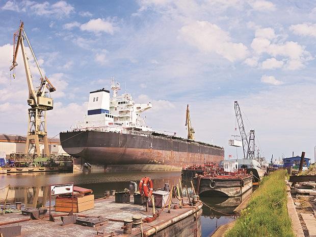 Gujarat Government to restart ship-breaking yard at Sachana