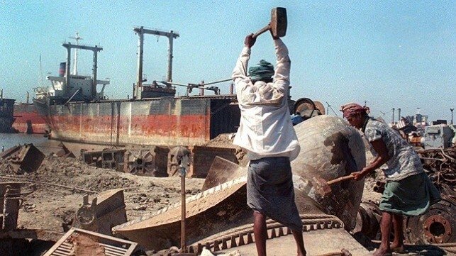 One Killed, Four Burned in December At Bangladeshi Shipbreaking Yards