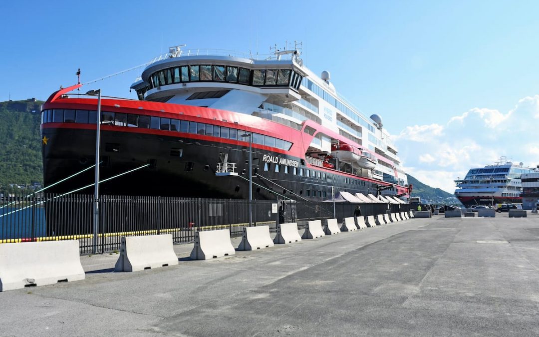 Hurtigruten Cuts Short Antarctic Voyage After COVID Outbreak