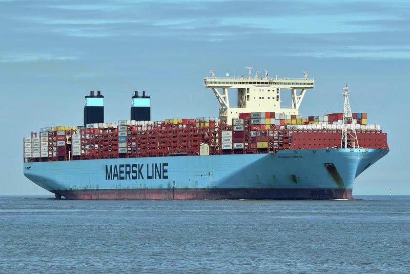 Mumbai Maersk Runs Aground Off Wangerooge