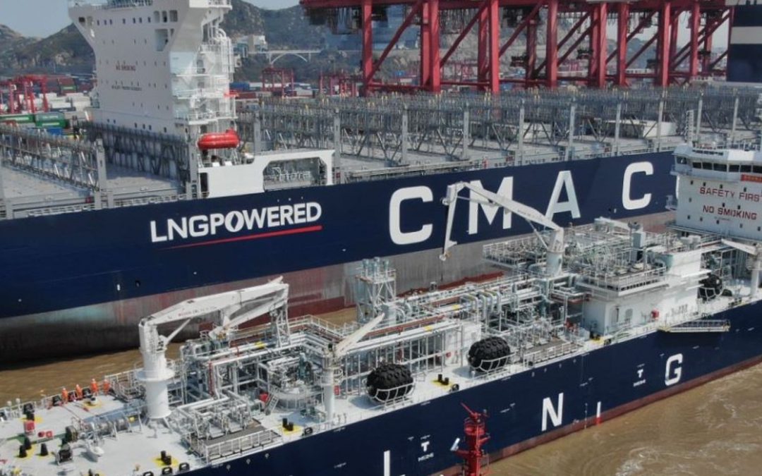 CMA CGM And SIPG Jointly Completed Shanghai Port And China’s First Bonded LNG SIMOPS Bunkering