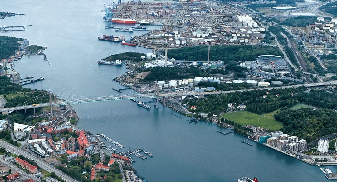 The Port Of Gothenburg Is Ready For Methanol Bunkering Ship-To-Ship