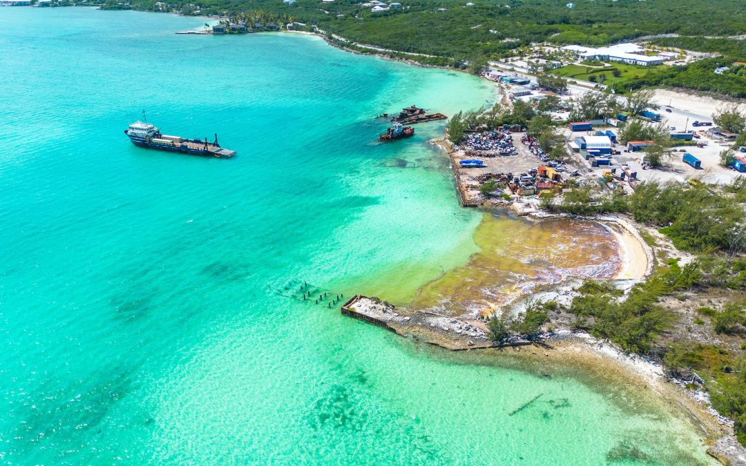 Ship Spills 30,000 Gallons Of Fuel In The Bahamas