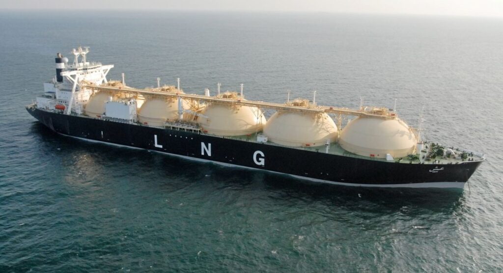 Asian spot LNG prices fall for third straight week to near 2-yr low
