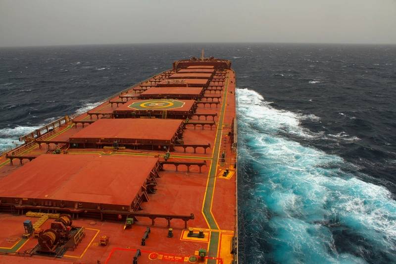 The baltic index falls to 1-month low on waning vessel demand