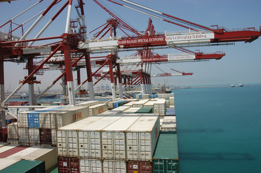 Transit of goods via Iranian ports increasing noticeably