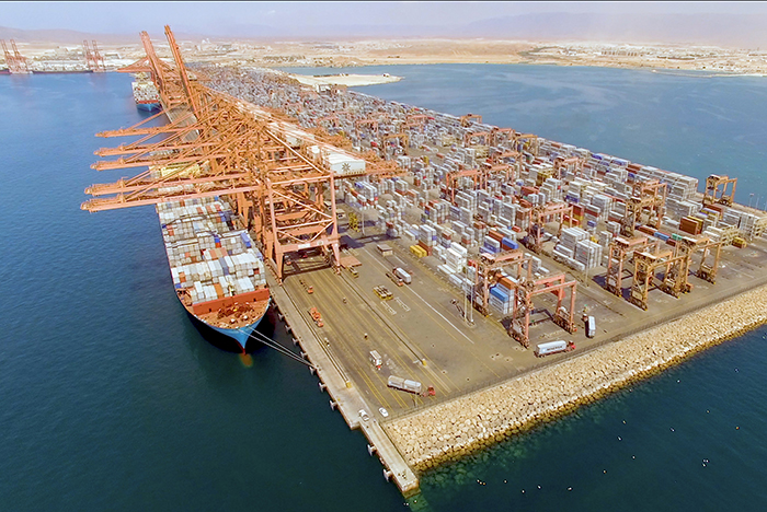 Salalah Port to soon welcome large container ships