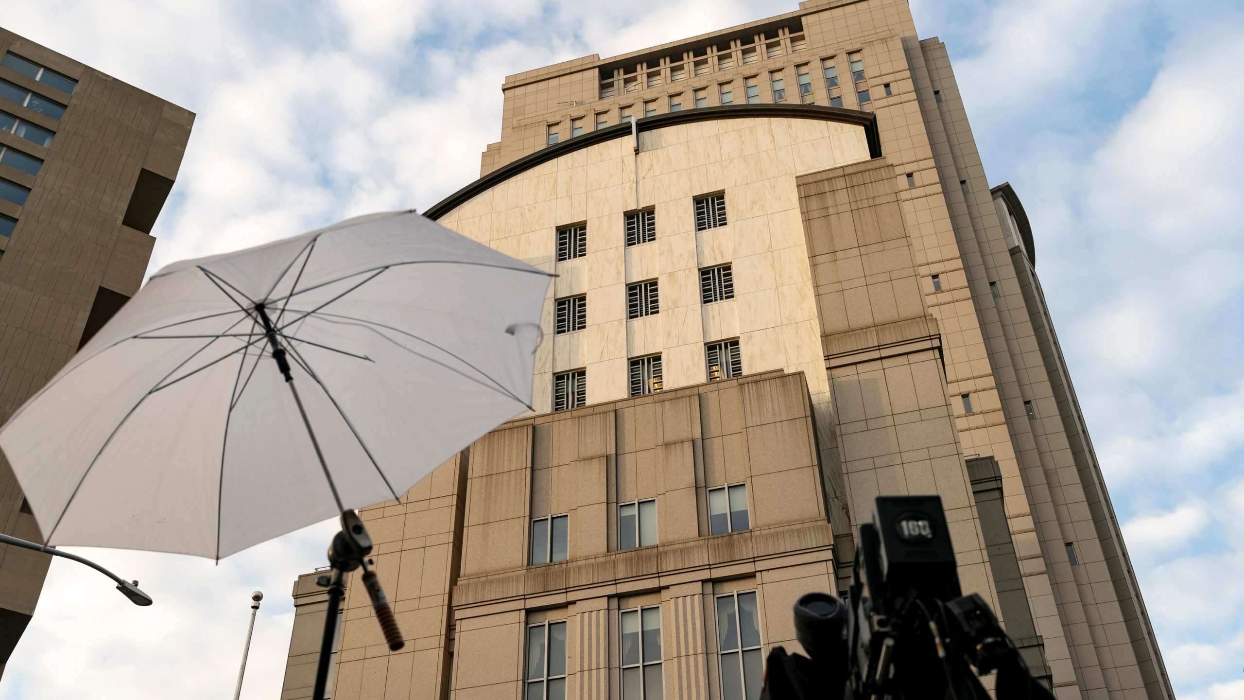 Canada-Based Pakistani Extradited to U.S. Over Brooklyn Terror Plot Tied to ISIS