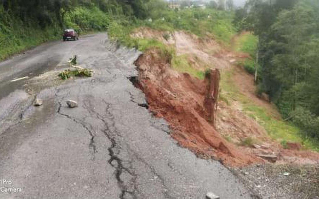 Landslide Disrupts Bengaluru-Mangaluru Highway: Shiradi Ghat Closed, Traffic Diverted via Charmadi and Sampaje
