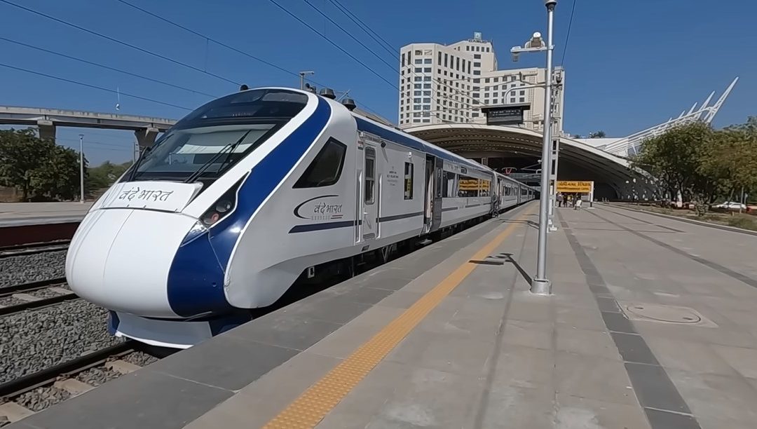 Bihar Tragedy: Man Killed While Trying to Save Buffaloes from Oncoming Vande Bharat Express