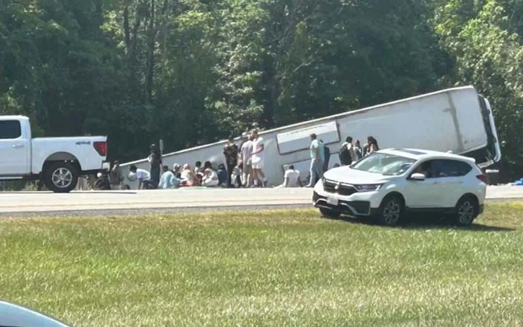 Tour Bus Crash in New York Kills Five; Indian Nationals Among Passengers