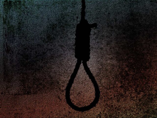 Two men found hanging in Mississippi spark rumors; officials rule out foul play