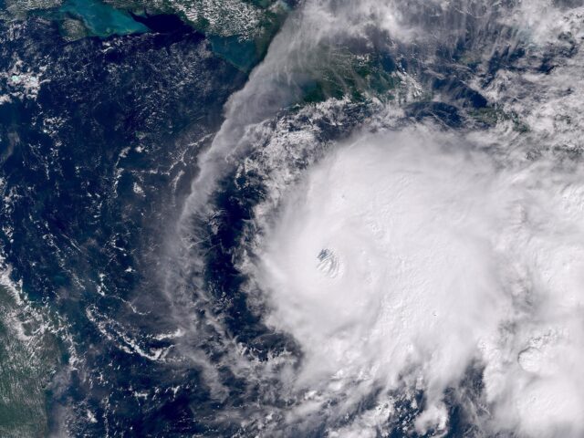 Hurricane Melissa: ‘Unstoppable Force’ Batters Jamaica; Cuba on High Alert as Category 5 Storm Nears