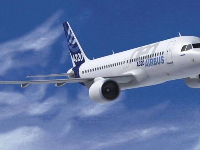 Over 350 Planes Grounded: Airbus A320 Software Issue Expected to Cause Major Flight Disruptions – 10 Key Points to Know