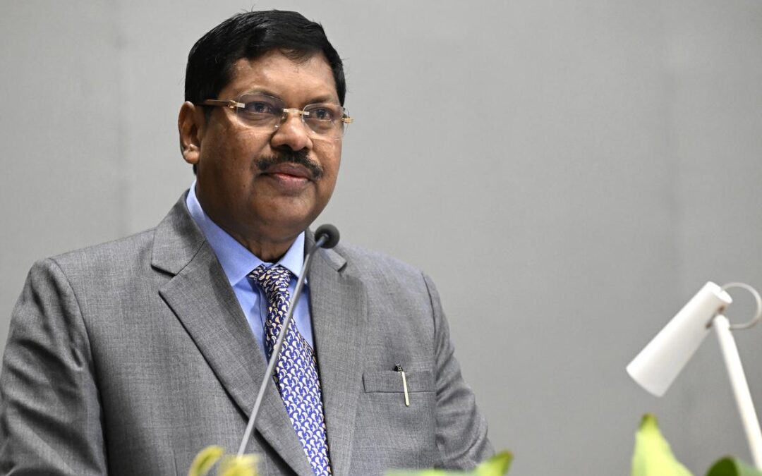 Relatives, friends and teachers attend largest-ever gathering for a CJI oath