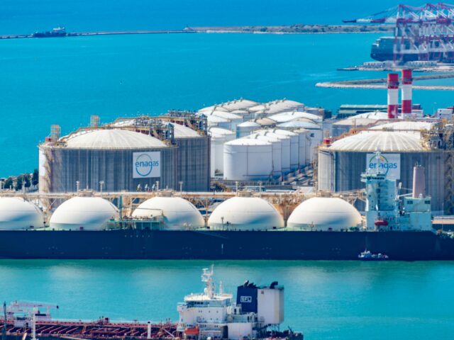 US LNG arbitrage to Asia open via Panama Canal; laden flows limited