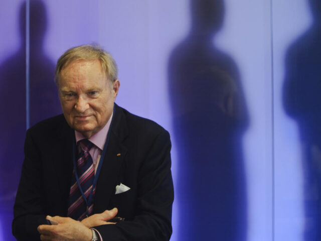 The Swiss founder of a right-to-die organization has ended his life at the age of 92