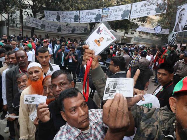 Bangladesh Votes Under Tight Security in First Polls Since 2024 Uprising