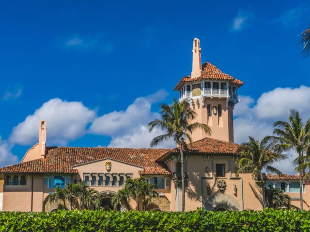 21-year-old man entering Mar-a-Lago security area fatally shot