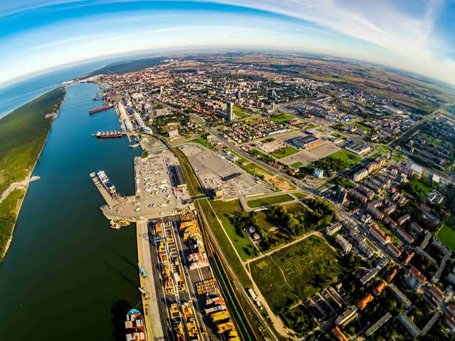 Smarter and safer navigation: new buoy begins operating near the Port of Klaipėda